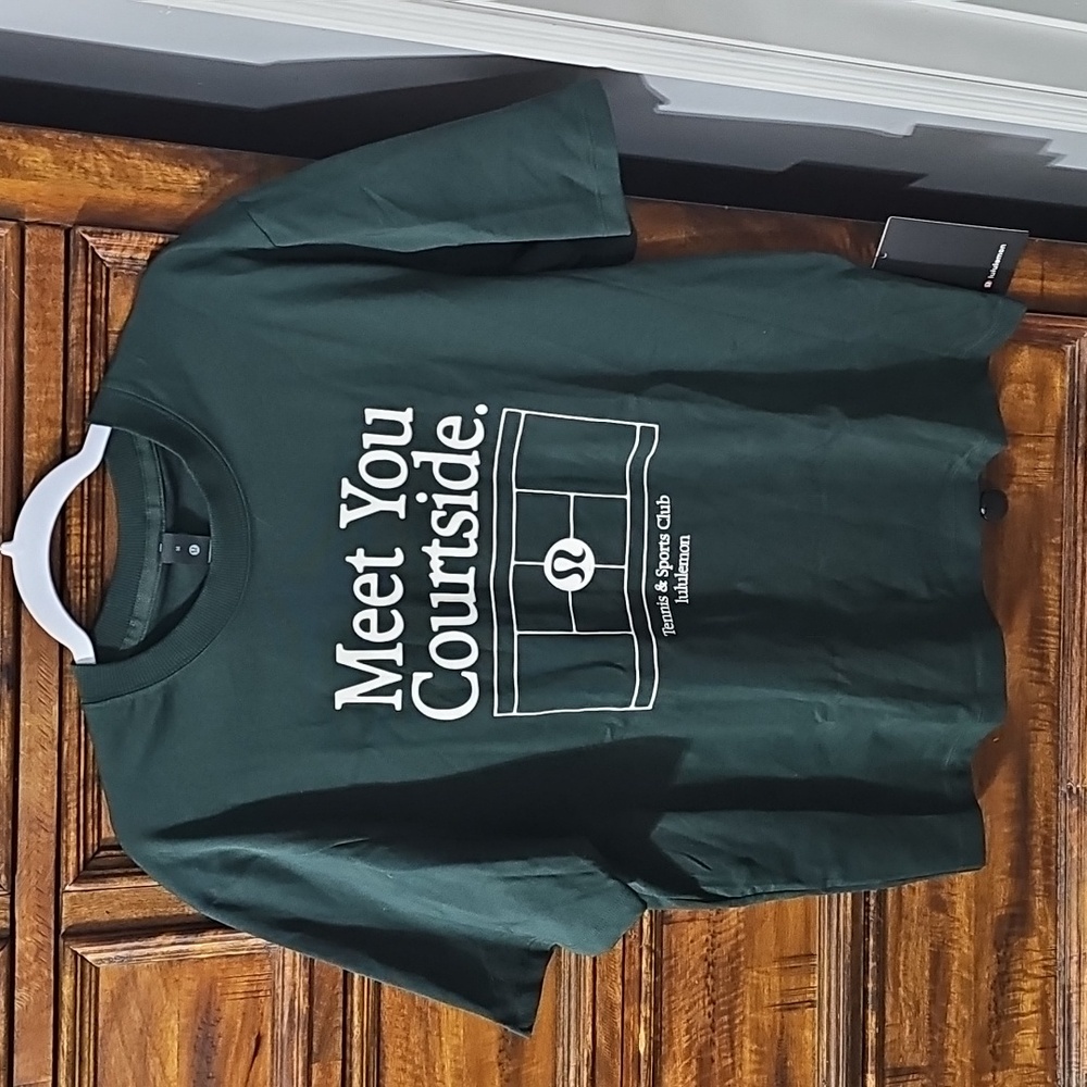 Lululemon Mens Sz Medium Heavyweight Cotton T-Shirt- Graphic. Rainforest Green!